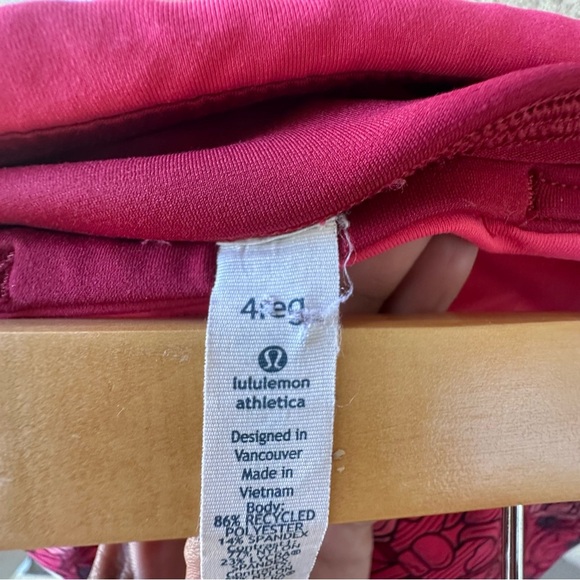 Lululemon Athletica Pink Patterned Skater Skirt - Picture 5 of 5